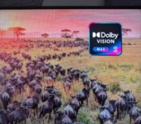 Hisense 65UR8S logo Dolby Vision 2 // Source : Sylvain Pichot - Frandroid
