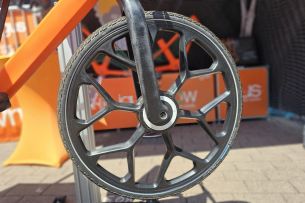 Igus bike 2026 roue plastique