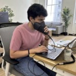 Parler à l’IA au bureau crée un tel brouhaha que le masque antibruit fait son apparition