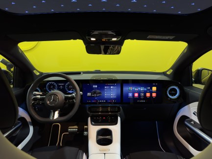 Découverte Mercedes GLA // Source : Paul-Émile CASSORET pour Frandroid