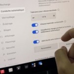 Tesla FSD bloqué en France : c’est quoi la « vitesse maximale contextuelle » qui inquiète les autorités ? Tesla FSD bloqué en France : c’est quoi la « vitesse maximale contextuelle » qui inquiète les autorités ?