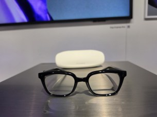 Lunettes connectées Samsung (Gentle Monster) // Source : Omar Belkaab - Frandroid