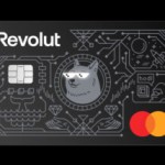 Revolut lance une carte bancaire à LED qui s&rsquo;allume à chaque paiement sans contact