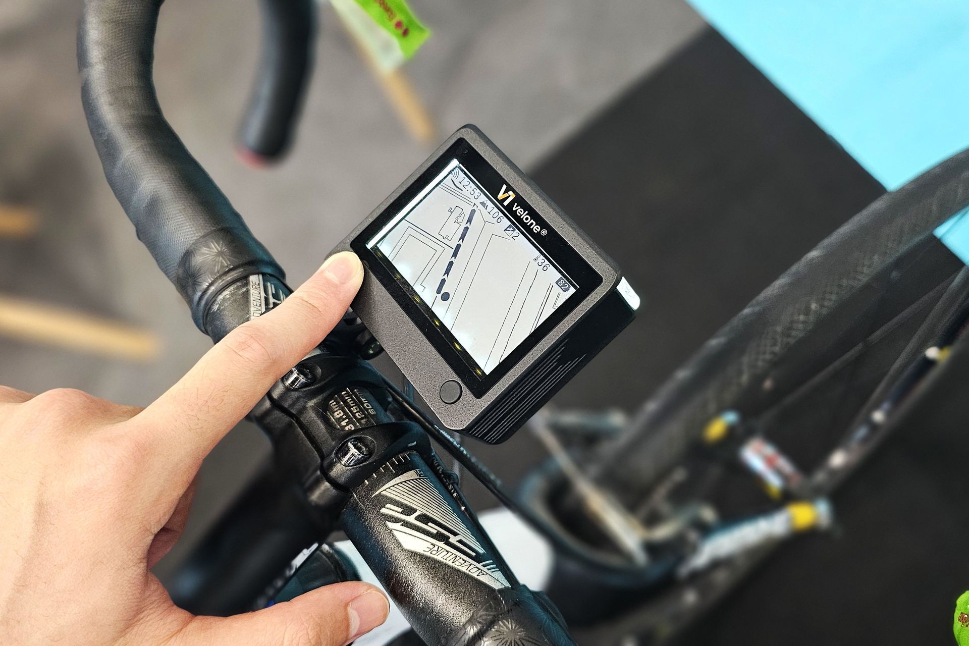 Velone compteur GPS éclairage vélo