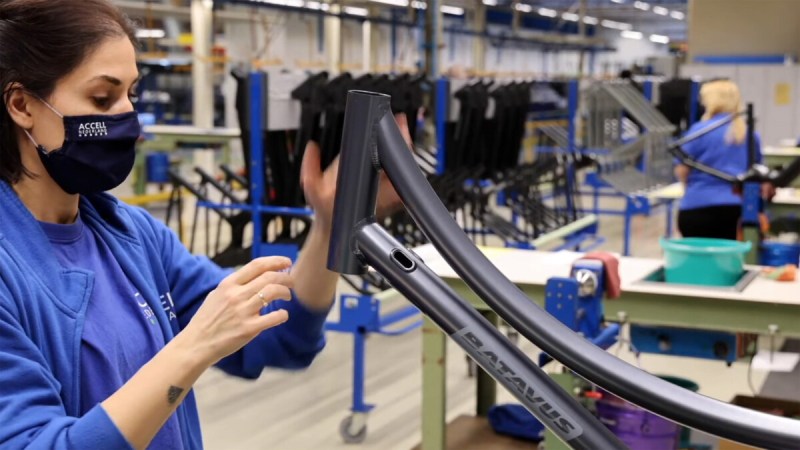 La faillite du n°1 du vélo en Europe débouche sur une première vente aux enchères de vélos ouverte à tous