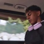 Le joueur de foot espagnol Lamine Yamal portant autour du cou ce qui serait le prochain casque beats // Source : Instagram Lamine Yamal