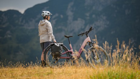 Cube Nuride Hybrid One11 2027 arrière