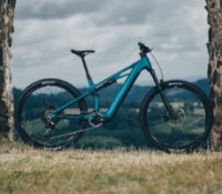 Le Cube Stereo Hybrid One44 EXC 800 2027. // Source : Cube Bikes