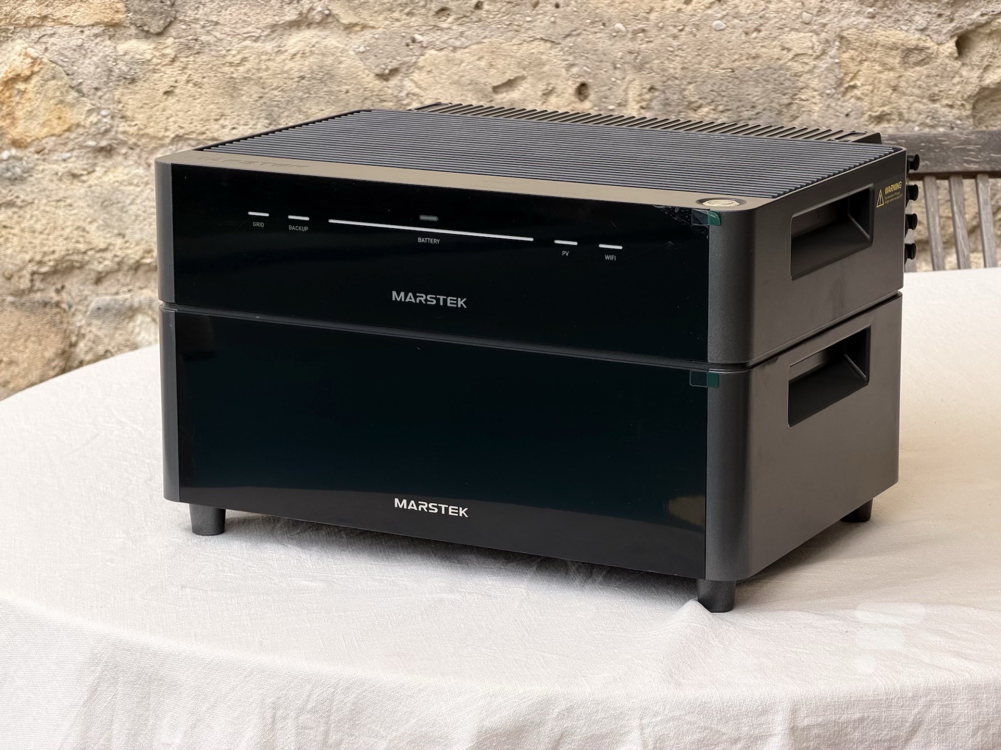 On a testé la Marstek Venus-D : la batterie solaire la plus équipée du marché à ce tarif