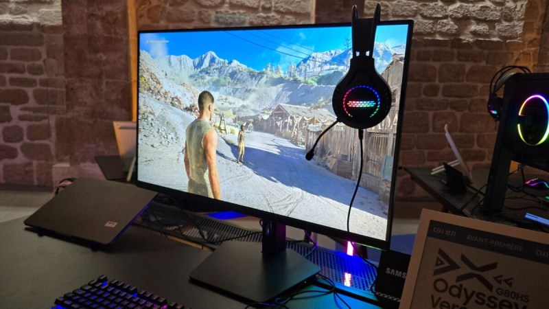 On a essayé le Samsung Odyssey G8, le premier écran 6K pensé pour le jeu