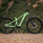 750 W, 120 Nm de couple et 800 Wh de batterie : le nouveau VTTAE de Scott veut frapper fort 750 W, 120 Nm de couple et 800 Wh de batterie : le nouveau VTTAE de Scott veut frapper fort