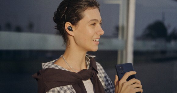Sennheiser Momentum True Wireless 5 // Source : Sennheiser 