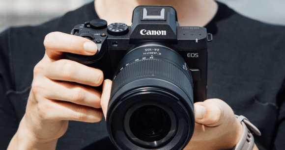 Le Canon EOS R8 II // Source : Canon