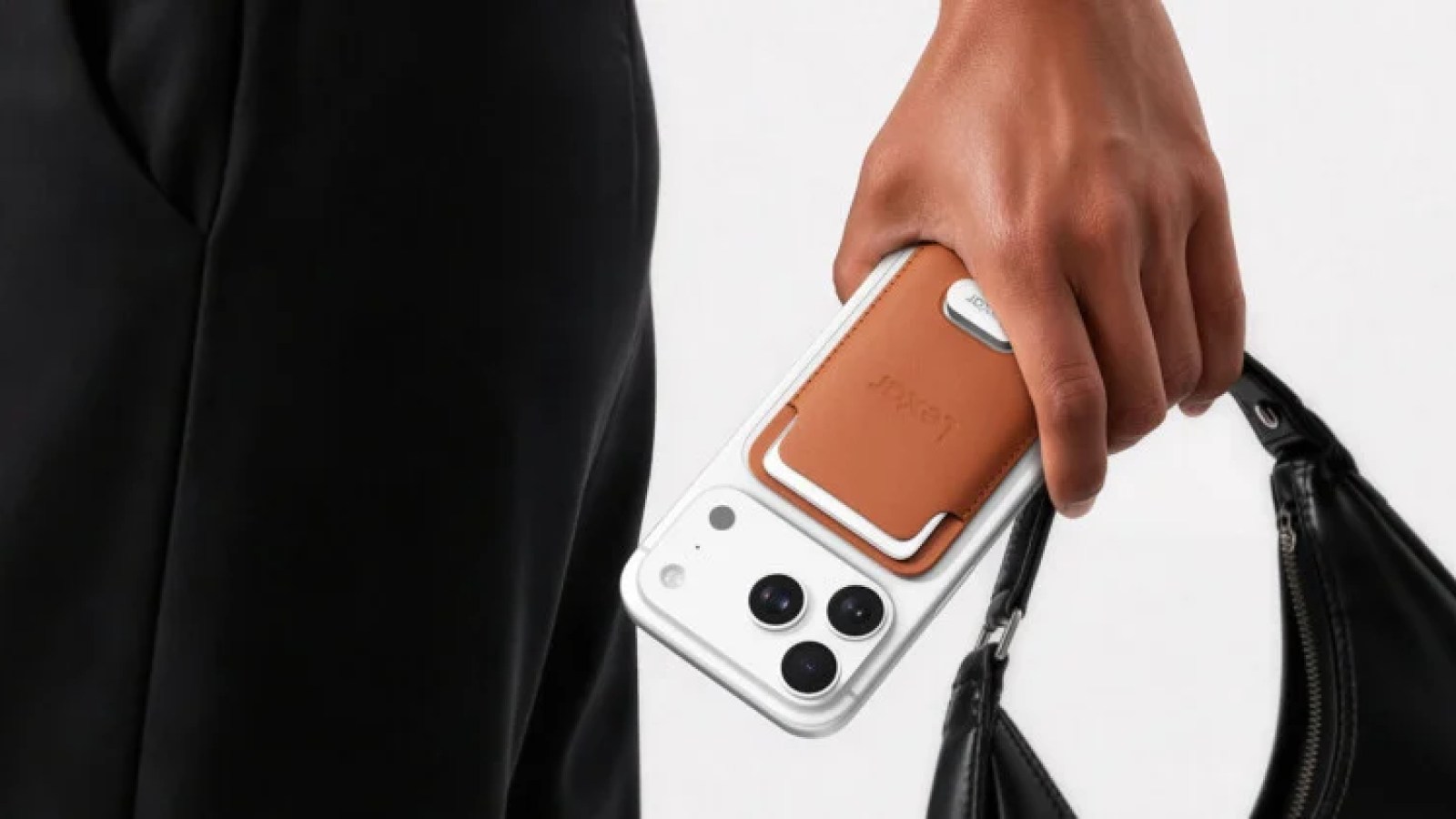 Voici le SSD portable le plus fin du monde, le Muse Ultra-Slim, et il s’aimante à votre smartphone