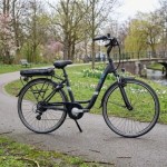 Action vend un vélo électrique à 699 € : arnaque ou pas arnaque ? On décortique sa fiche technique