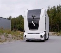 Autonomer Einride-LKW im Auftrag von Lidl 0-5 screenshot
