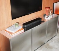 Bose TV Speaker 2 // Source : Bose
