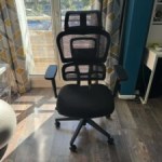 On a testé la chaise ergonomique Percko : l&rsquo;assise séduit, le montage déçoit
