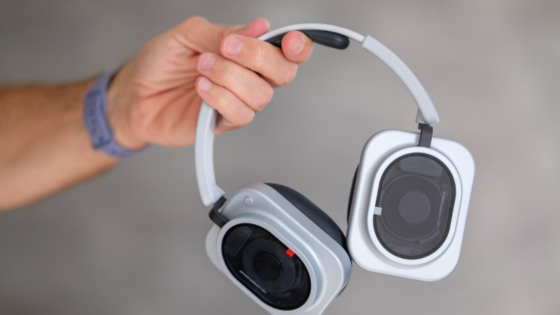 Noté 9/10, le récent casque Nothing Headphone (1) Pro aux trois transducteurs est déjà en promotion