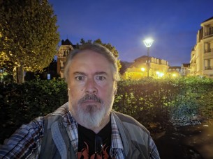 Galaxy S26 FE - selfie Nuit (4)