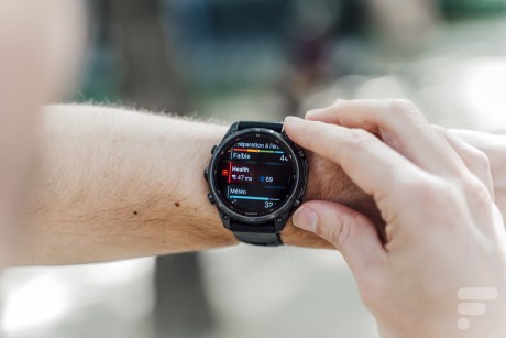 La Garmin Fenix 9 Pro // Source : Chloé Pertuis - Frandroid