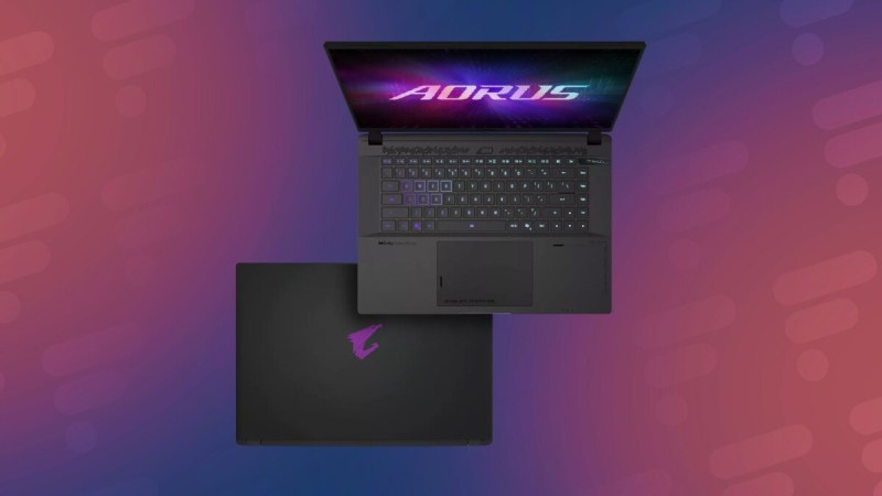 Ryzen 9, 32 Go de RAM, RTX 5070 Ti : ce laptop gamer OLED répond aux besoins des joueurs exigeants et perd 400 €