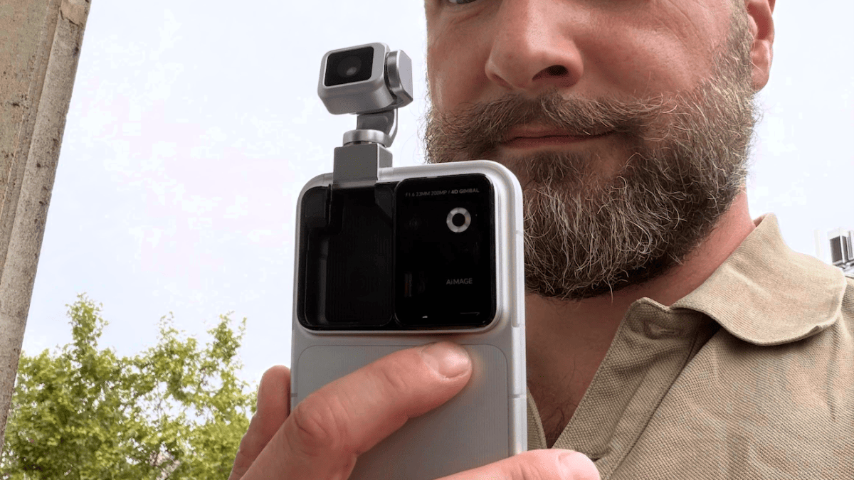 J’ai pris en main le téléphone robot de Honor et c’est un gimbal qui chauffe vite