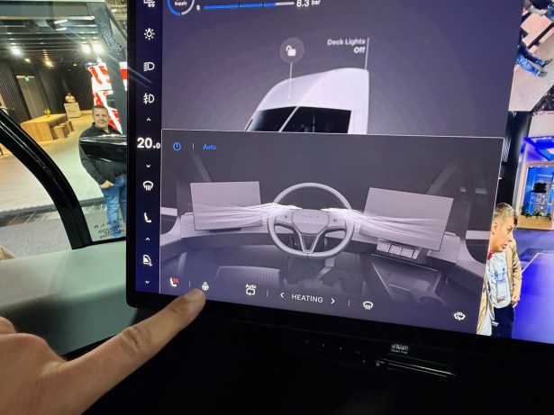 Tesla Semi au salon IAA de Hanovre 2026
