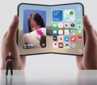 John Ternus présentant l'iPhone Duo pendant la keynote Apple de septembre 2026. // Source : Apple