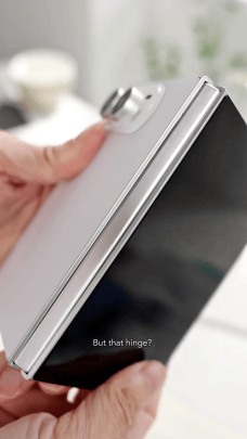iPhone Fold ESR Leak (3)
