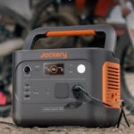 Jackery brade son Explorer 1000 v2, sa station nomade de 1070 Wh, à moins de 550 € jusqu&rsquo;à ce soir seulement