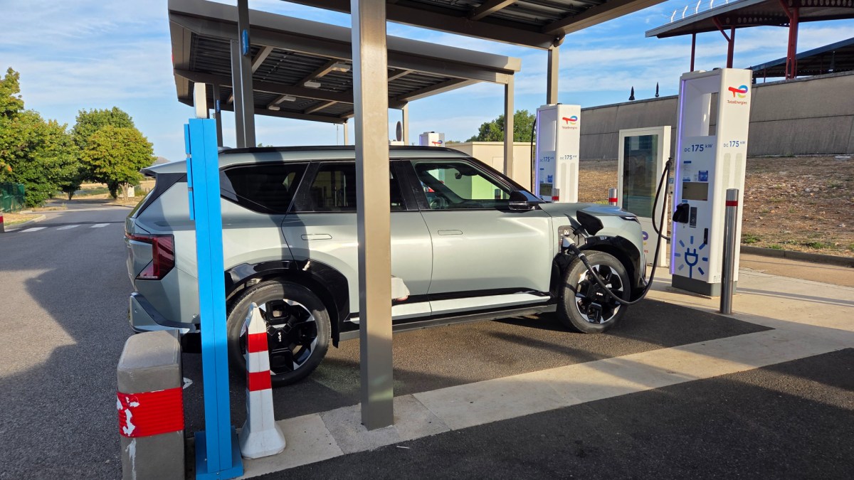 J’ai roulé 2 500 km en voiture électrique pour la première fois : une traversée de la France presque sans stress