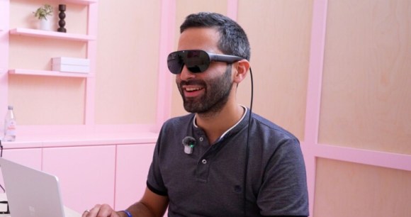 Premier essai des Meta VR Glasses // Source : Arnaud Gelineau - Frandroid Premier essai des Meta VR Glasses // Source : Arnaud Gelineau - Frandroid