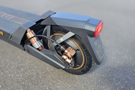 Navee GT5 Max frein arrière