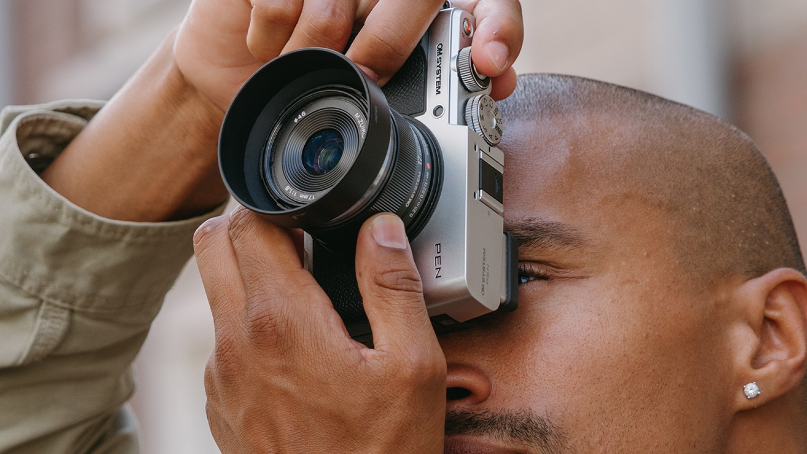 OM System Pen : l’héritier d’Olympus revient avec un appareil hybride pour simplifier la photo de rue