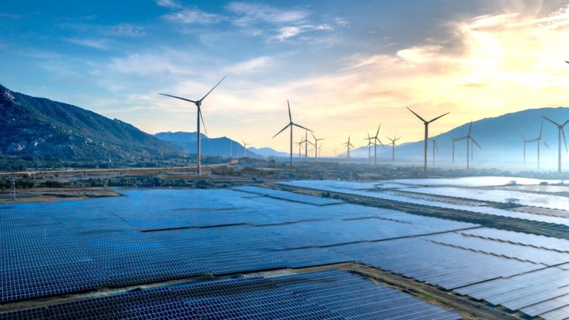 C’est historique : la Chine a plus de solaire que de charbon, mais le charbon produit 3 fois plus d’électricité