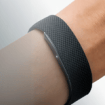Huawei sonde ses utilisateurs sur un bracelet connecté sans écran, à la manière de Whoop