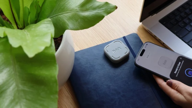 Brick : comment ce tag NFC vendu 60 € veut vous faire lâcher votre smartphone