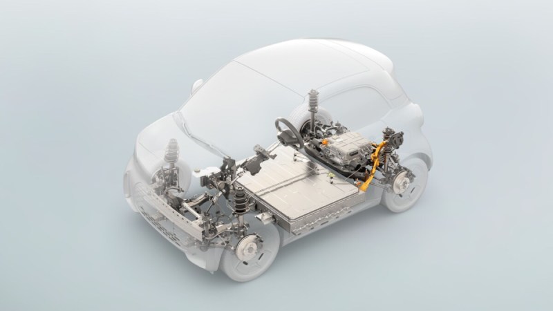 Un toit qui résiste à 4 tonnes : la folle sécurité de la future Smart #2 et de sa batterie