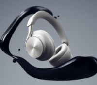 Technics EAH-A1000 // Source : Technics