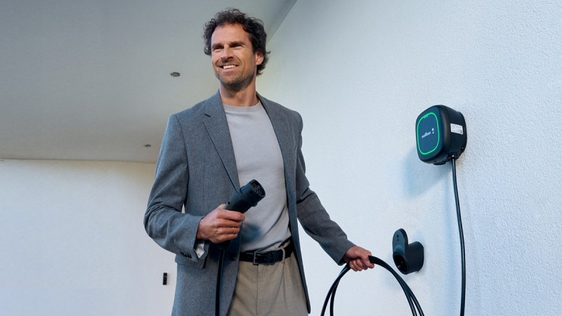 Bornes de recharge : comment le pistolet T2S rend le câble attaché légal en France