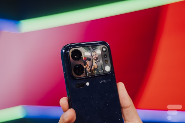 Xiaomi 18 Pro // Source : Chloé Pertuis - Frandroid