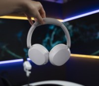 Casque Xiaomi Redmi Headphone Neo // Source : Chloé Pertuis - Frandroid Casque Xiaomi Redmi Headphone Neo // Source : Chloé Pertuis - Frandroid