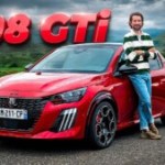 On a conduit la Peugeot e-208 GTi : montez à bord en vidéo de cette citadine électrique sportive qui nous a bluffés