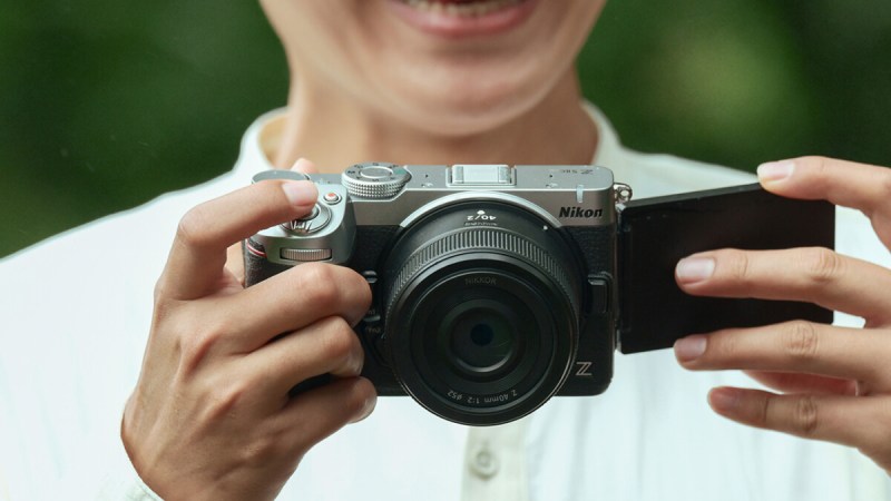 Nikon lance le Z5 IIC, un hybride plein format sans viseur à 1 549 euros