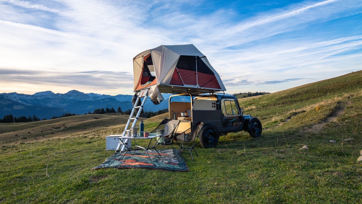 Tente de toit Decathlon et version pro : La Bagnole électrique fabriquée en Haute-Savoie s’offre des nouveautés alléchantes