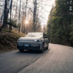 La marque chinoise vendue par Stellantis améliore son SUV électrique : le Leapmotor C10 comble ses lacunes, mais le Model Y ne lui laissera aucun répit