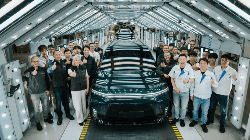 Xpeng lance la production en Europe de son nouveau SUV électrique : direction Paris par la route pour son lancement