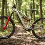 150 Nm, 1 500 W, sans dérailleur : le VTT électrique de tous les excès