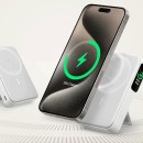 Charge sans fil Qi2 15 W, écran LCD et capacité de 10 000 mAh : cette batterie Anker fait mieux que la concurrence et elle est à -31%